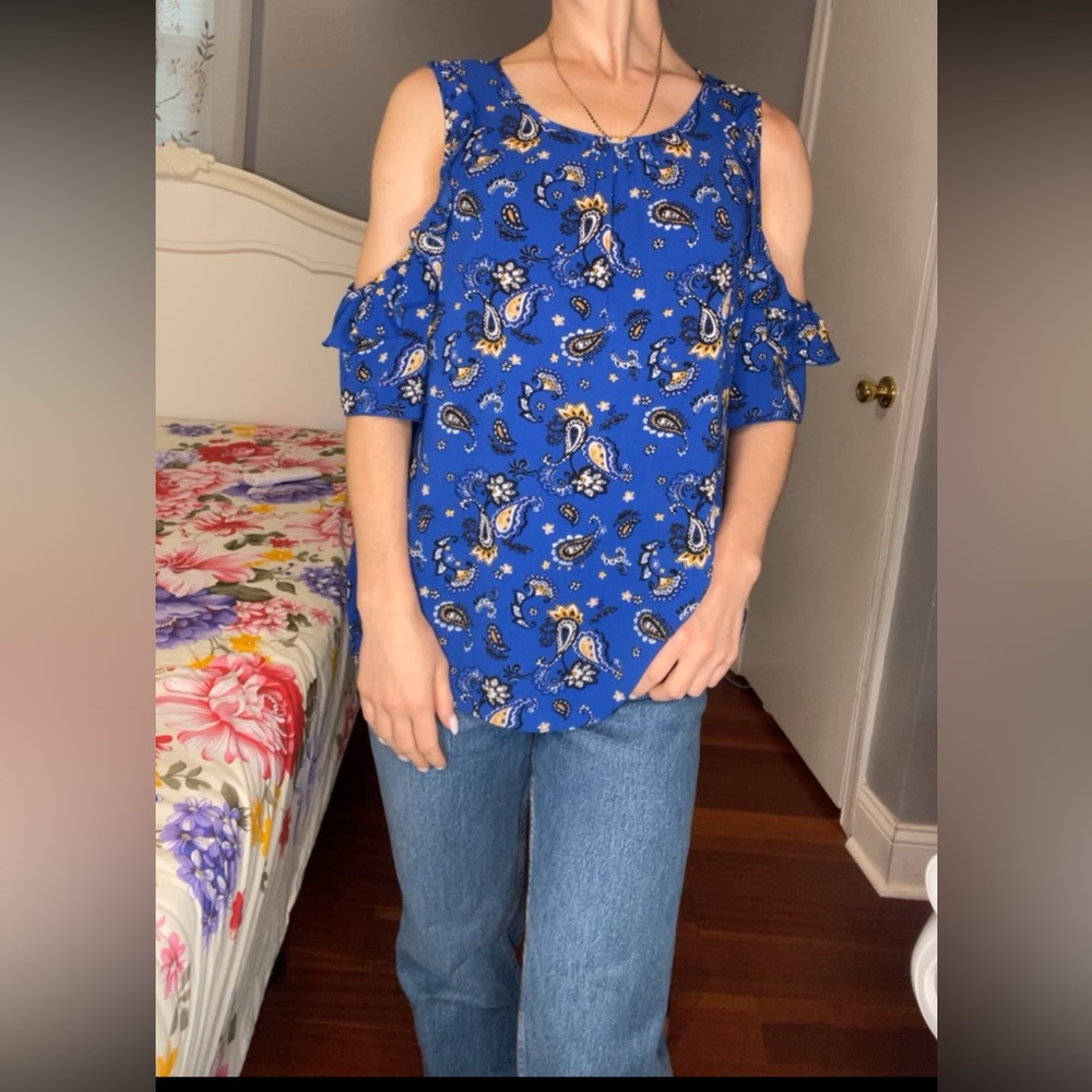 Blue top